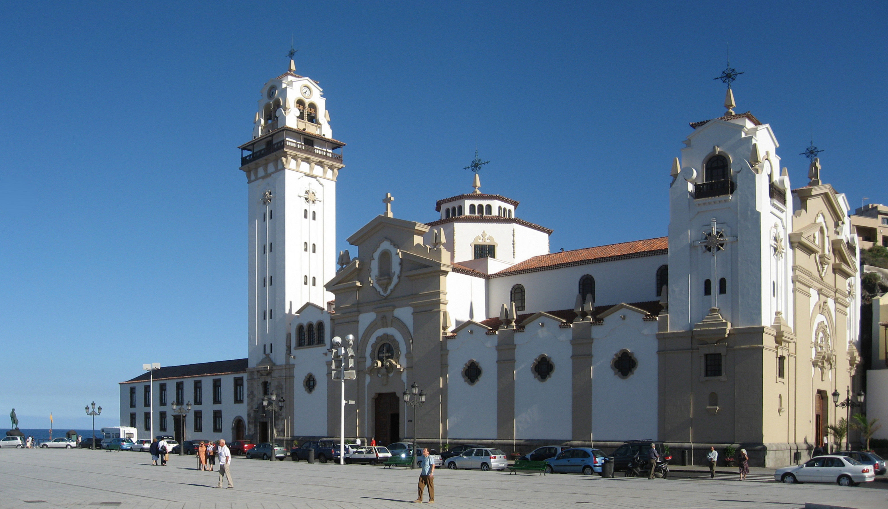 Candelaria ja must madonna