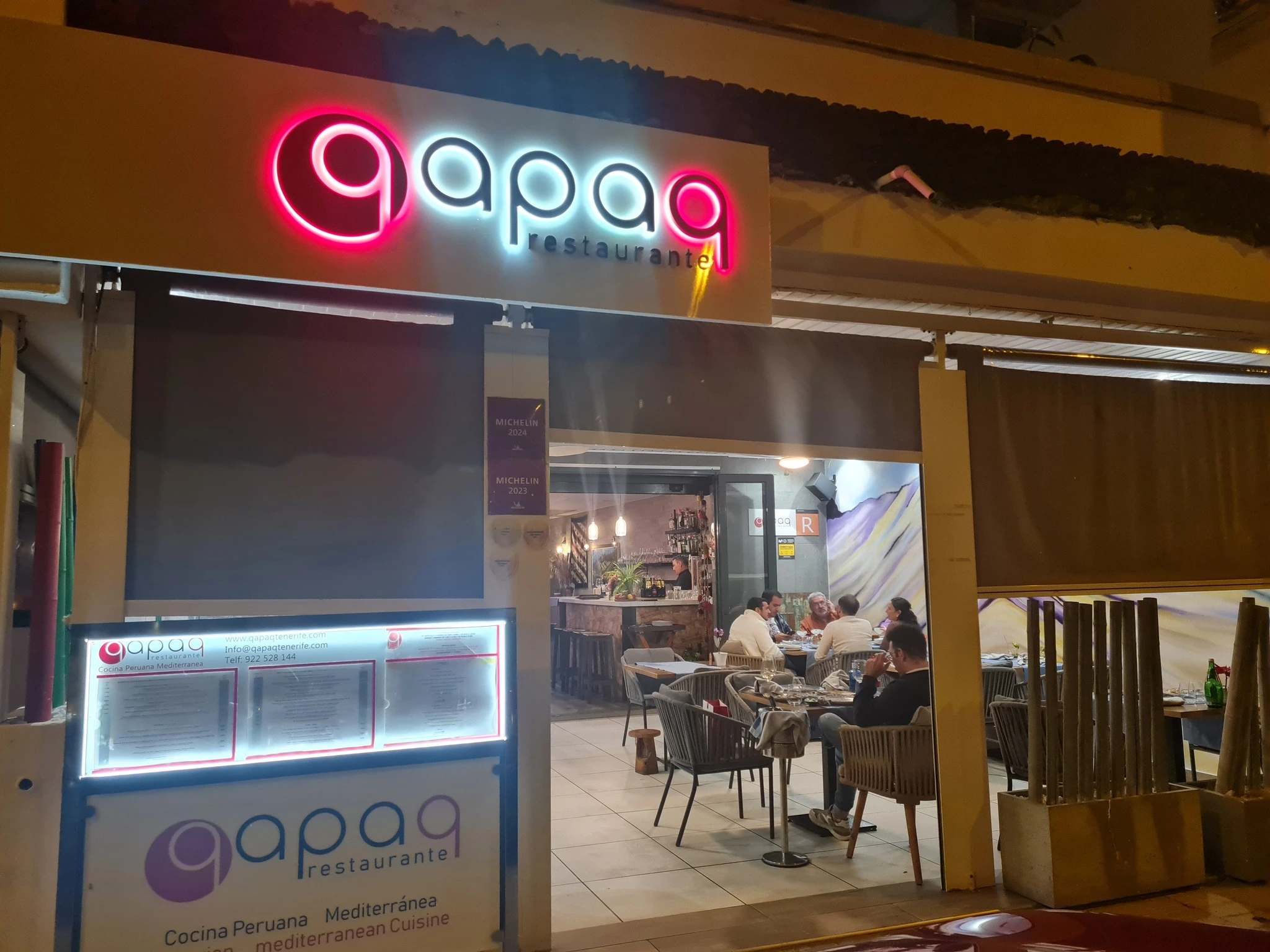 Restoran qapaq – fassaad