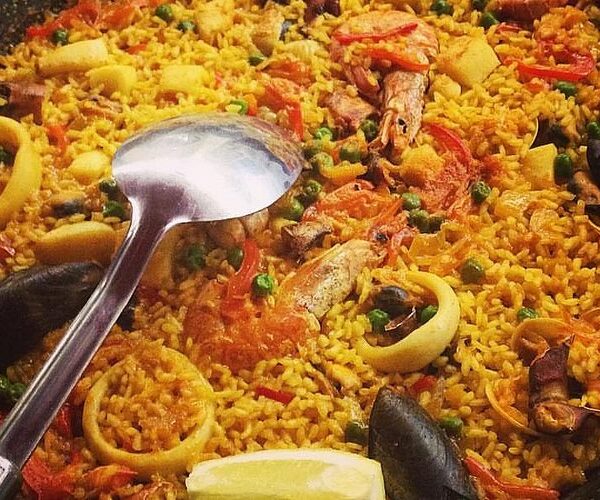 Kanaaripärased maitserännakud Casa Carmenis, paellade ja mojode õpitoad, kooskokkamine Tenerifel