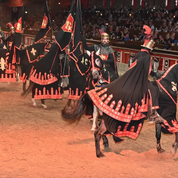 Rüütliturniir ja keskaegne pidusöök Tenerifel