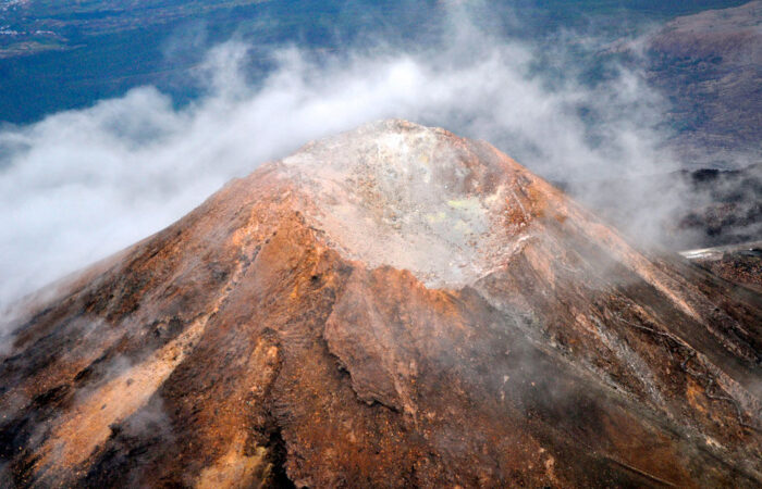 Teide kraatri juurde