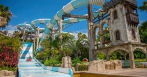 Aqualand veepark Tenerifel – lõbustusveepargis veemäed ja basseinid pere ja lastele