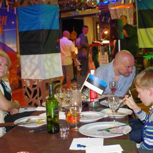 eesti vabariigi sunnipaeva tahistamine tenerifel 2013 402