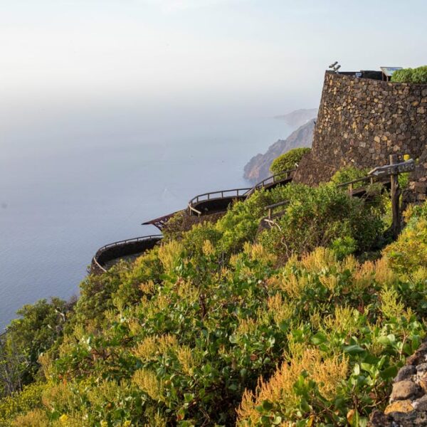 Kanaari saared ruudi kivinurm 56