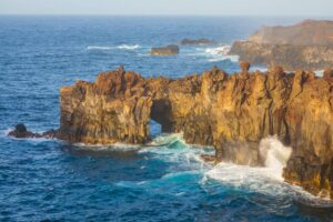 Kanaari saared ruudi kivinurm 60