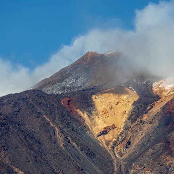 Kanaari saared ruudi kivinurm 75