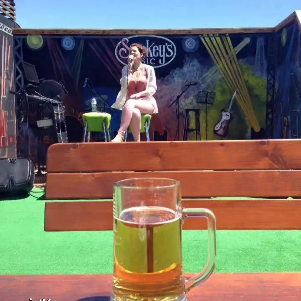 Kohalike muusikaga Tenerife Minu laval.