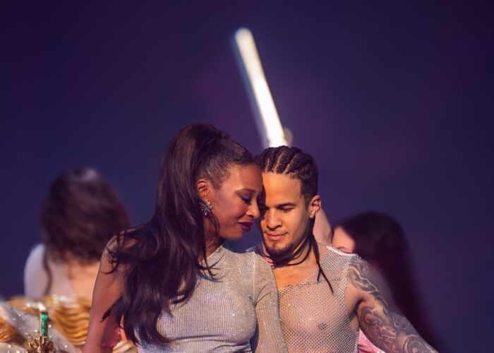 Scandal Dinner Show Tenerifel – glamuurne varieteeõhtu koos kolmekäigulise õhtusöögiga