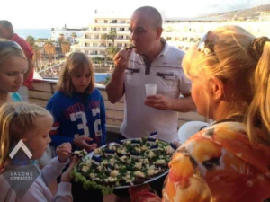 Kliimapaigulased Tenerife saarel, sõbralikud eestlased ja kohaliku looduse nautimine.