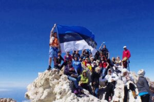 Kliimamuutuste tõttu Tenerifele kogunenud eestlased ja kliimapagulased tippkohtumisel.