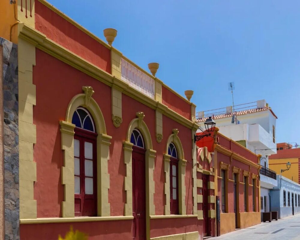 Banaanituur ja Guia de Isora linnaekskursioon