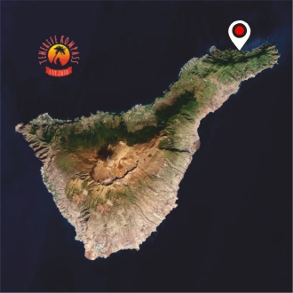 Tenerife saare satelliitvaade, näidates põhjaotsast ja maastiku erinevaid piirkondi.