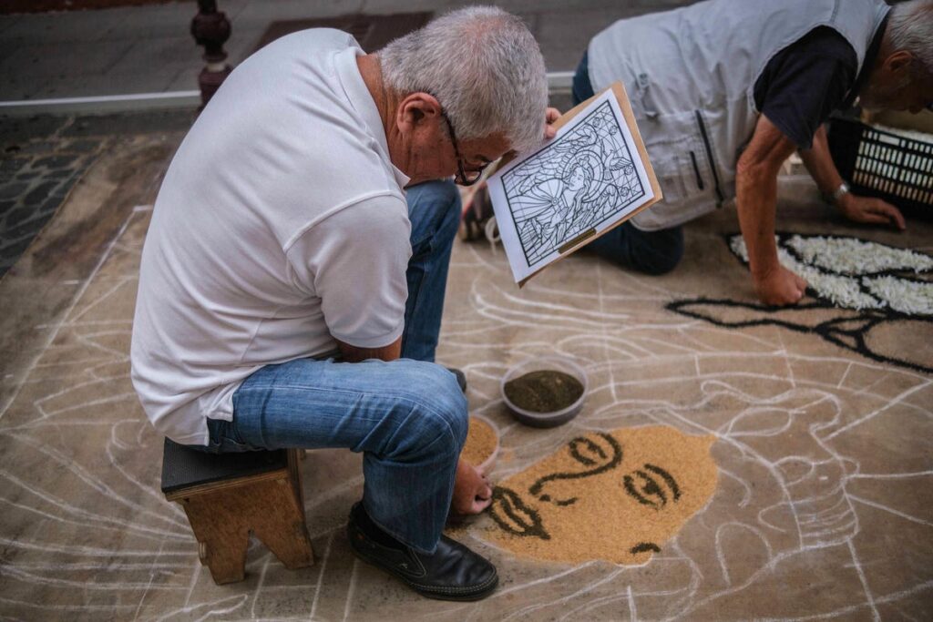 Eriekskursioon La Orotavasse vaatama lille- ja liivavaipu