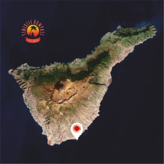 Satelliidipilt Tenerifest, näidates saare maastikke ja vulkaani.