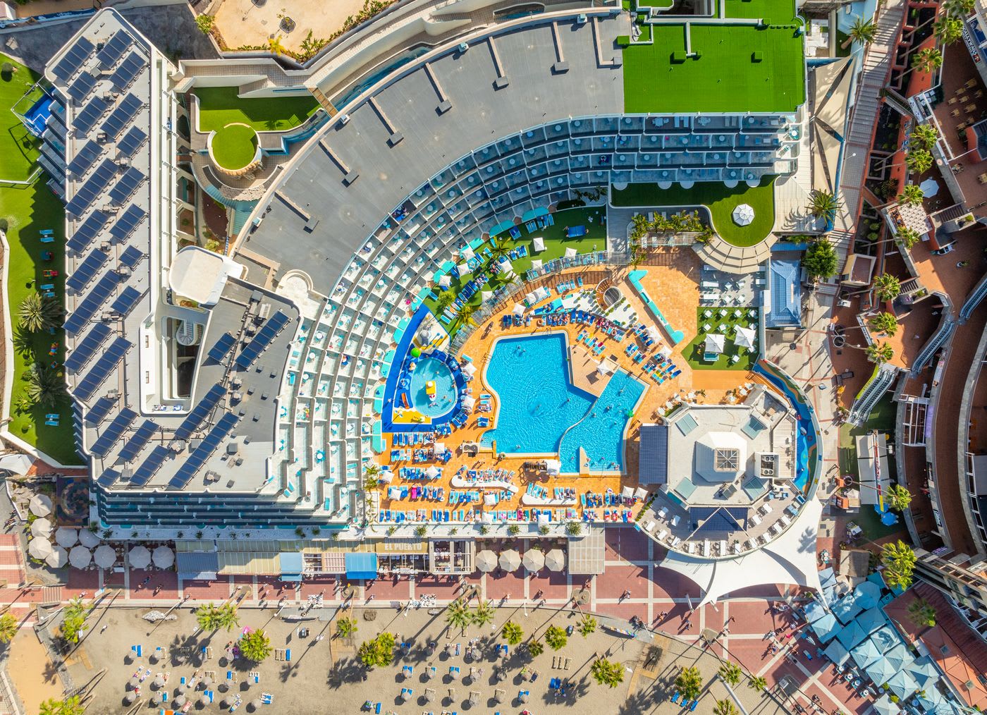 HOVIMA La Pinta perehotell