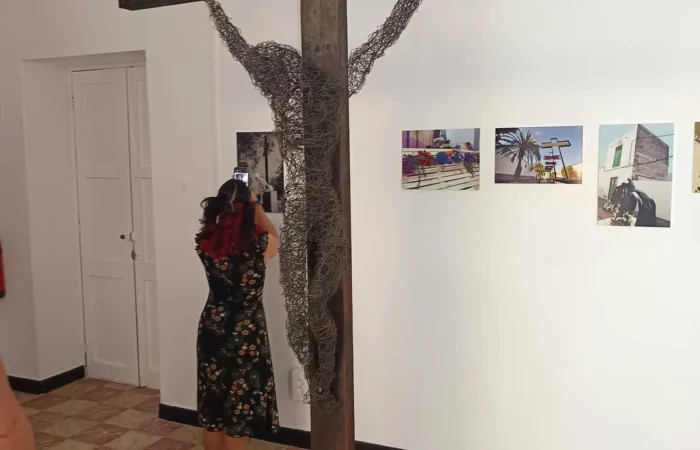 Iga-aastane lihavõttepühade ajal toimuv lilleinstallatsioonide festival Pascua Florida Guia de Isoras Tenerifel