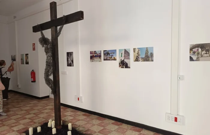 Iga-aastane lihavõttepühade ajal toimuv lilleinstallatsioonide festival Pascua Florida Guia de Isoras Tenerifel