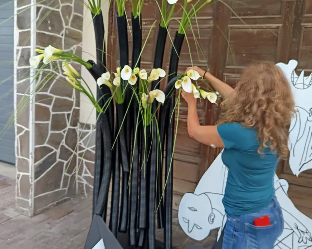 Iga-aastane lihavõttepühade ajal toimuv lilleinstallatsioonide festival Pascua Florida Guia de Isoras Tenerifel