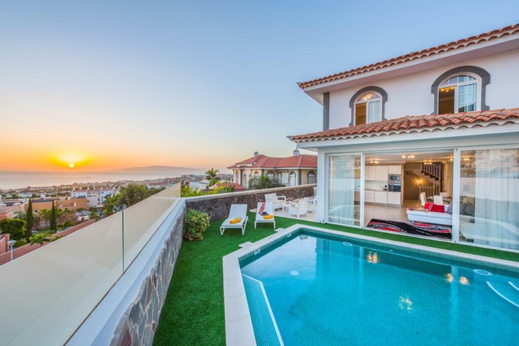 Puhkusemajutus Tenerifel, rendikorterid, apartemendid, villa Tenerifel, privaatne bassein