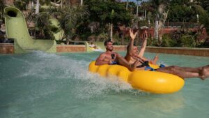 Saifa pikk kahe rajaga water coaster veepargis Siam Park