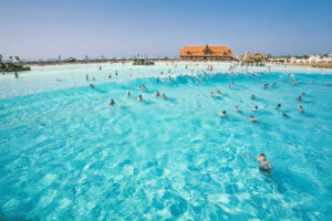 Siam Beach lamamistoolid ja valge liivaga rand