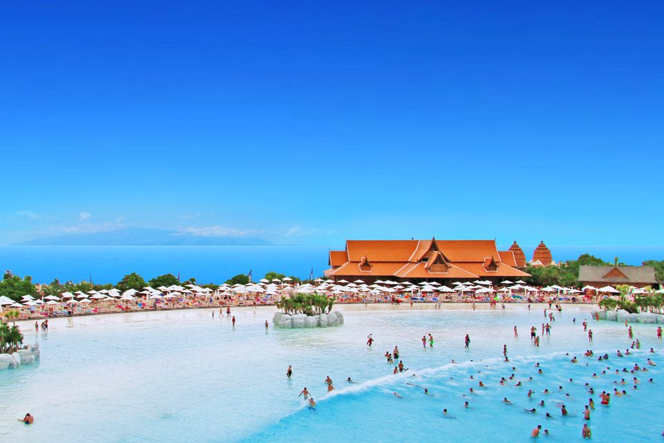 Siam Beach valge liivaga rand Wave Palace ääres