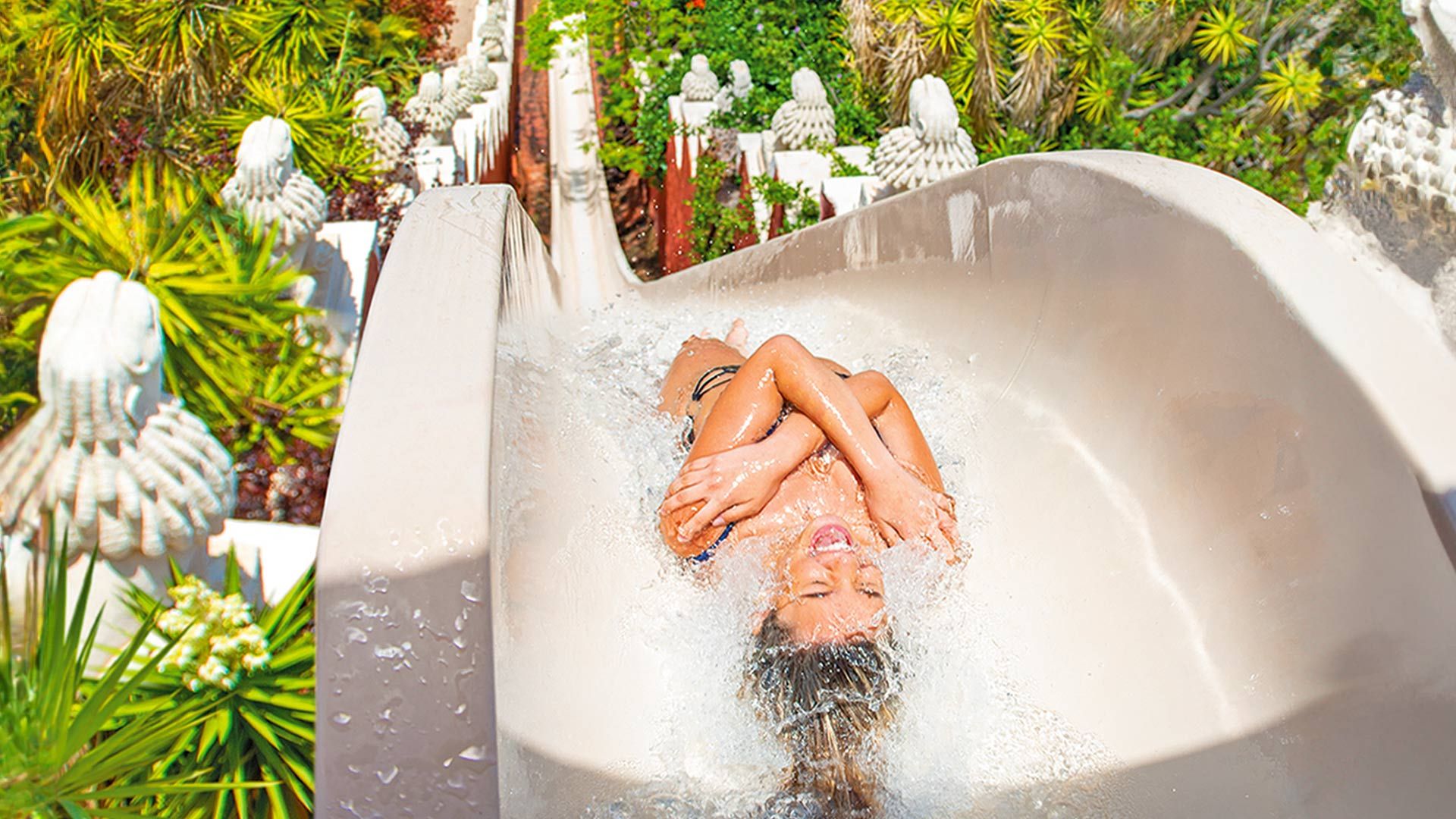 Tower of Power järsk laskumine veepargis Siam Park
